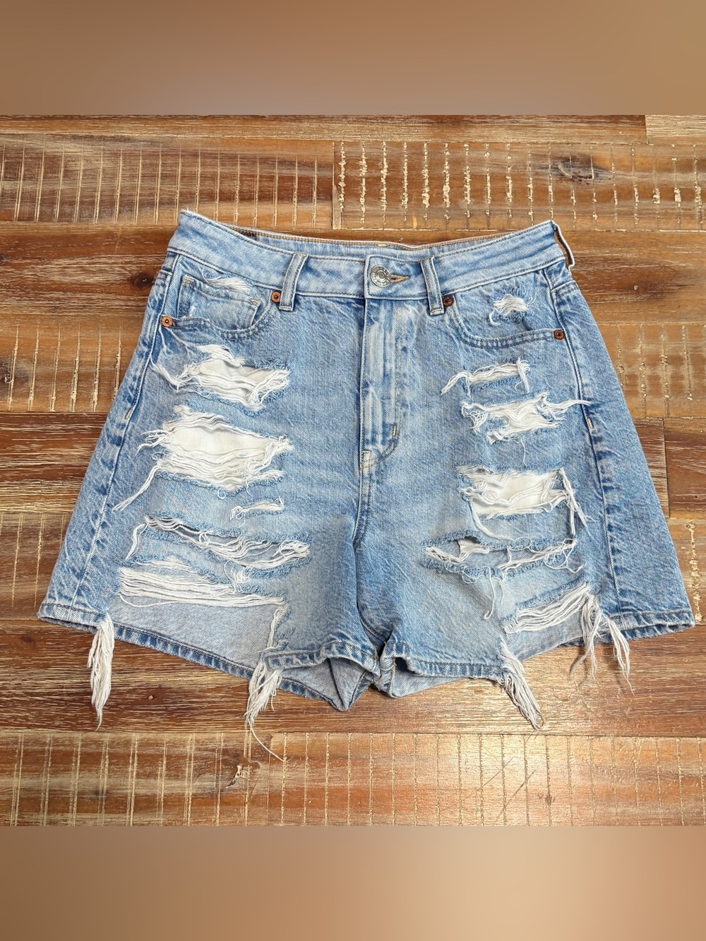 American Eagle Comfort Stretch Distressed Jean Shorts
